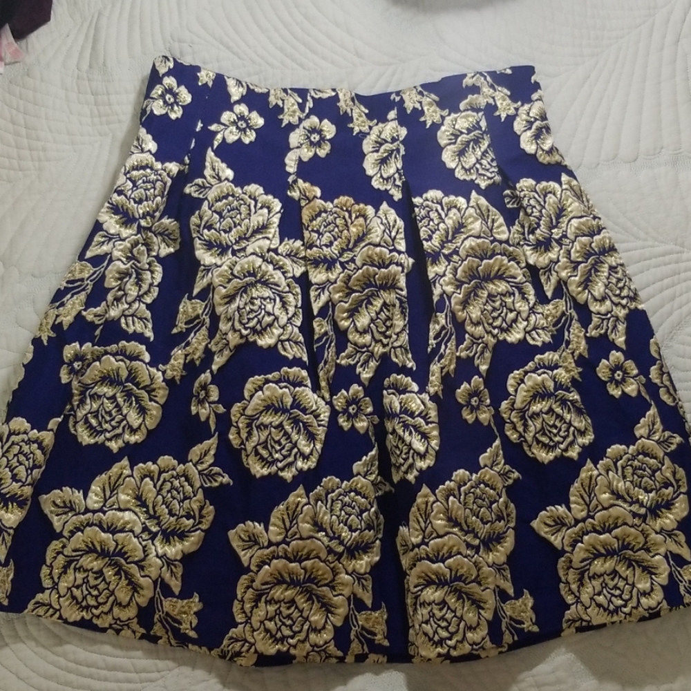 Pleated skirt